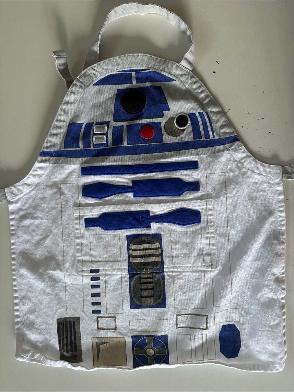 Williams Sonoma White and Blue R2-D2 Kids Bib Apron